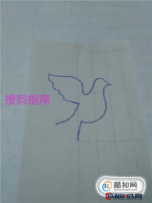 怎样简单画一只鸽子