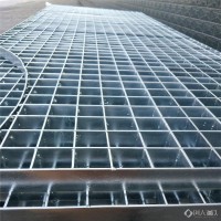 厂家定做 压焊钢格板 钢格板网 楼梯踏步板  防腐蚀钢格板 拼接格栅板