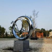 威海鱼群跃圆环-不锈钢镜面雕塑 园林景观雕塑定制