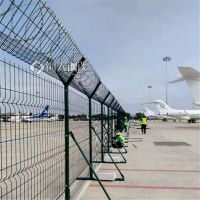 飞机钢丝网围界 机场隔离防护网 Y型柱围栏网施工