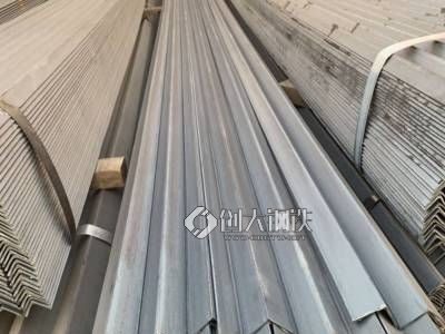 低合金角钢 供应黑角铁 Q355BH型钢 长度定尺库存充足 荣泽钢管 全国供应图1