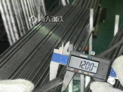 现货Y15、1215易切削钢光亮圆棒、12L14易车铁冷拉棒 六角棒批发零售图1