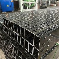 厂家直销镀锌冲孔管货架立柱冲孔管展架中岛柱AA柱管冲孔加工量大***